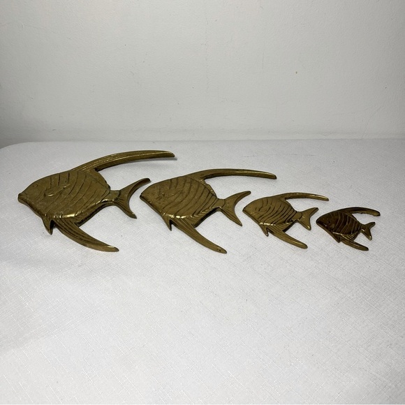 Vintage Mid-century Brass Fish wall Art - Collectible - Wall - MCM - Sea Life - Picture 1 of 10